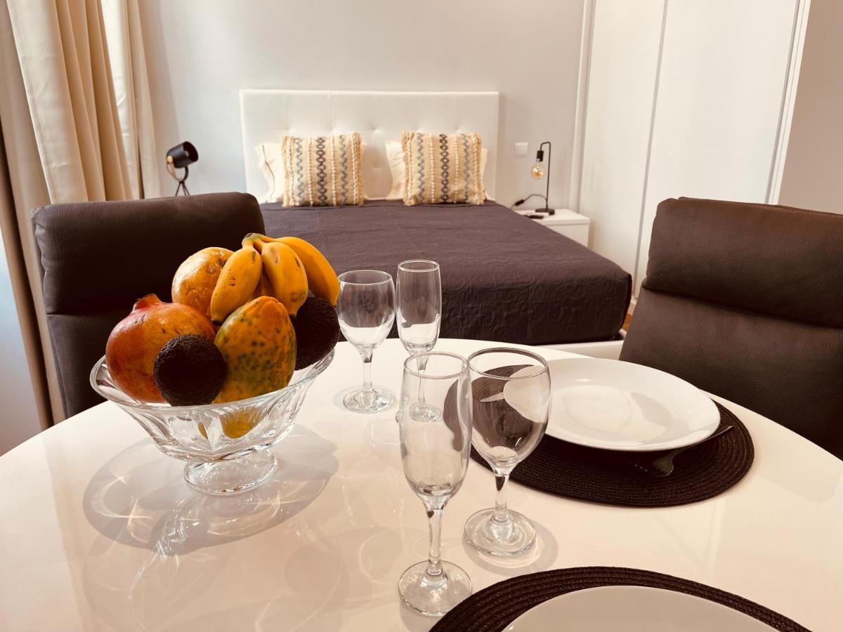 Living Funchal Apartments Bagian luar foto
