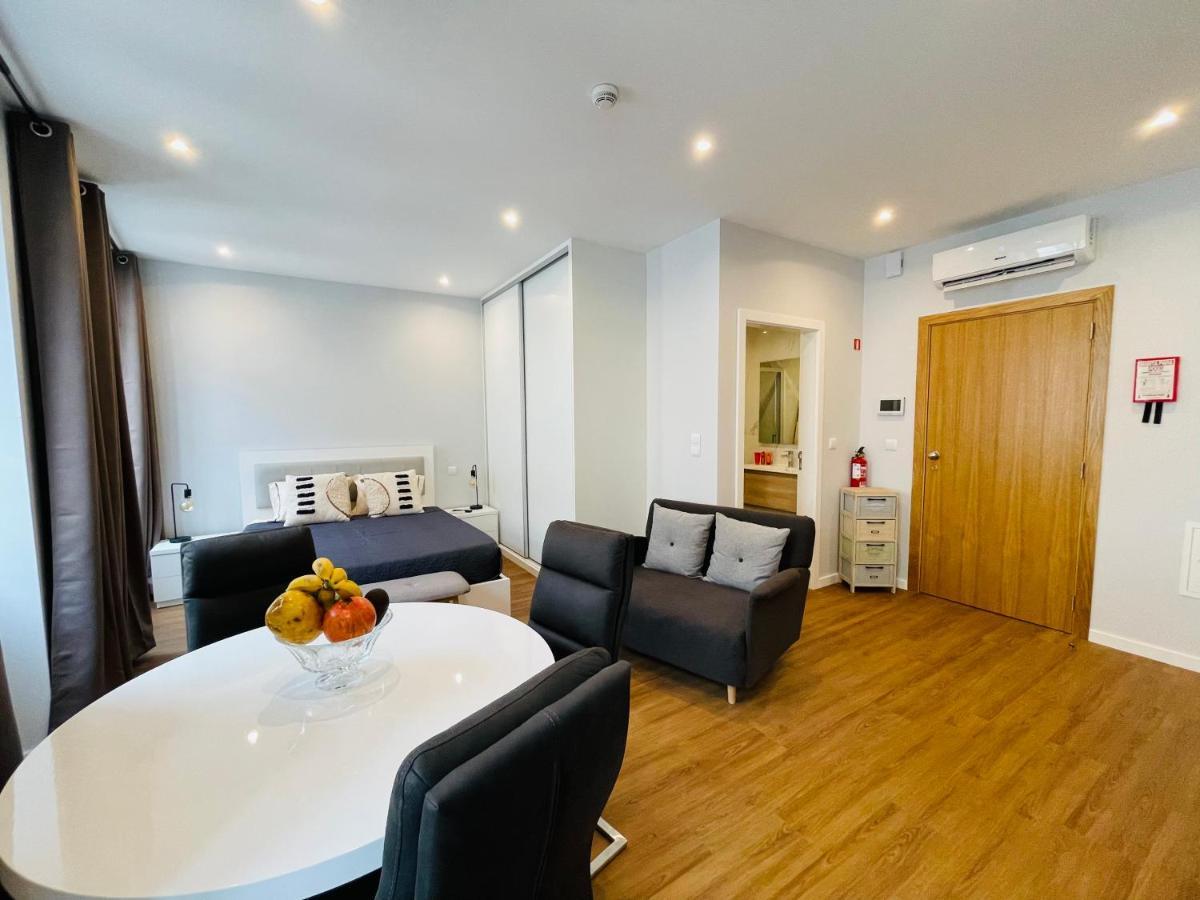 Living Funchal Apartments Bagian luar foto